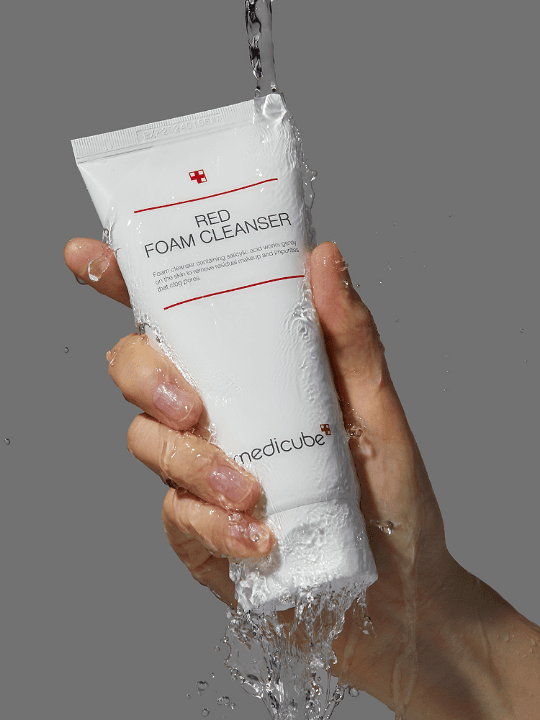 MEDICUBE Foam Cleanser