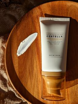 SKIN1004 Centella Air Fit Light Sunscreen