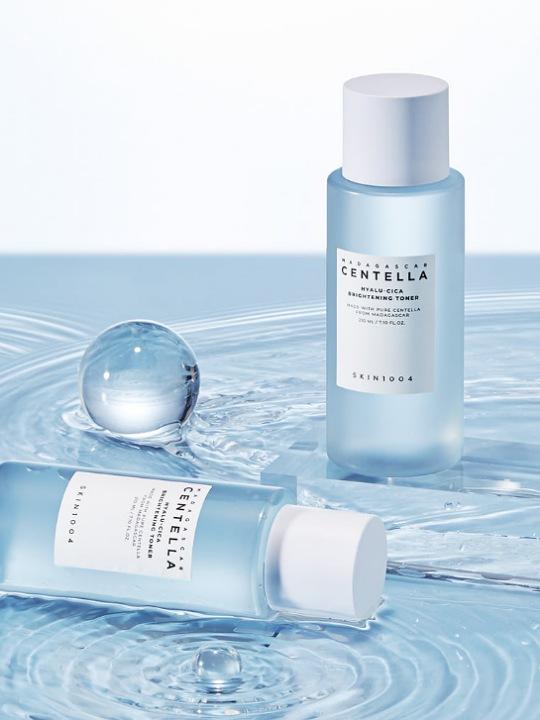 SKIN1004 Centella Hyalu-Cica Brightening Toner
