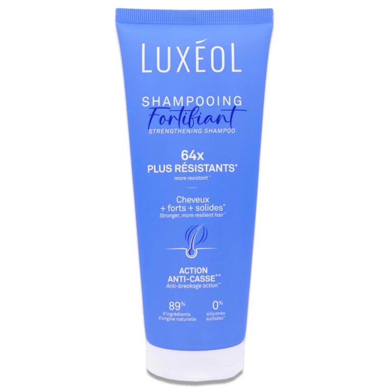 LUXEOL Le shampooing réparateur Luxéol nettoie délicatement les cheveux tout en contribuant à réparer renforcer la fibre capillaire. Adapté aux cheveux abîmés fragilisés, il aide à retrouver des cheveux plus doux, souples résistants