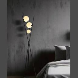 Lampadaire Moon Trépied Moderne