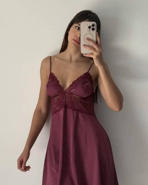 Nuisette satin courte