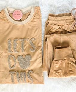 Pyjama Velours Beige « Let’s Do It »