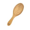 Brosse Ovale Beige en bois