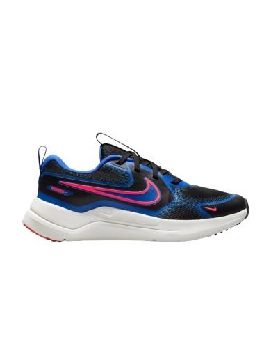 Nike Cosmic Runner