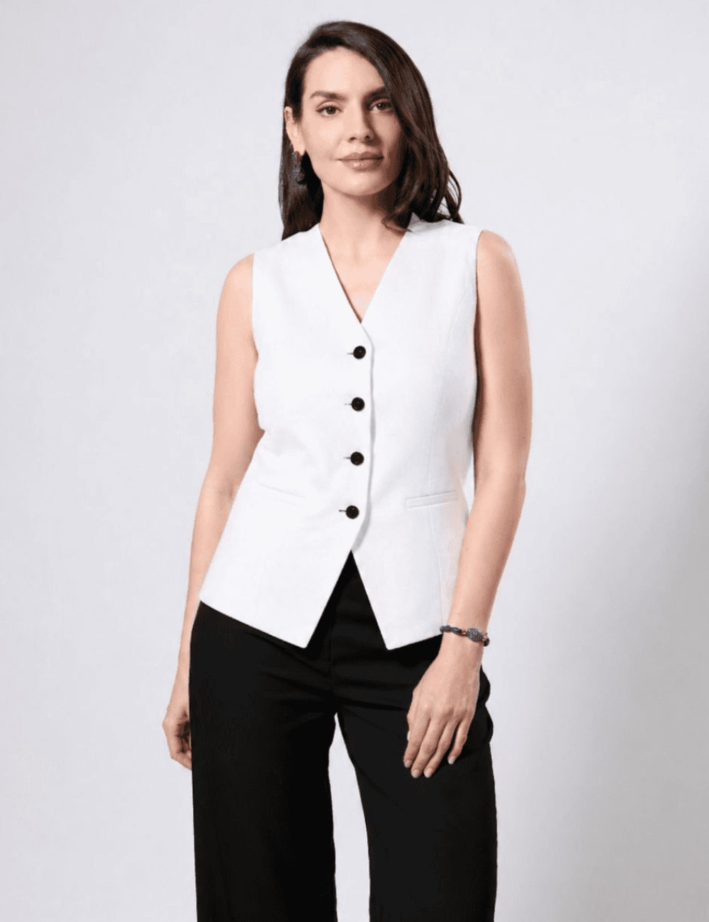 Lina Gilet Ms. Marion