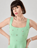 Diana Dress Robe brodée évasée verte Ms. Marion