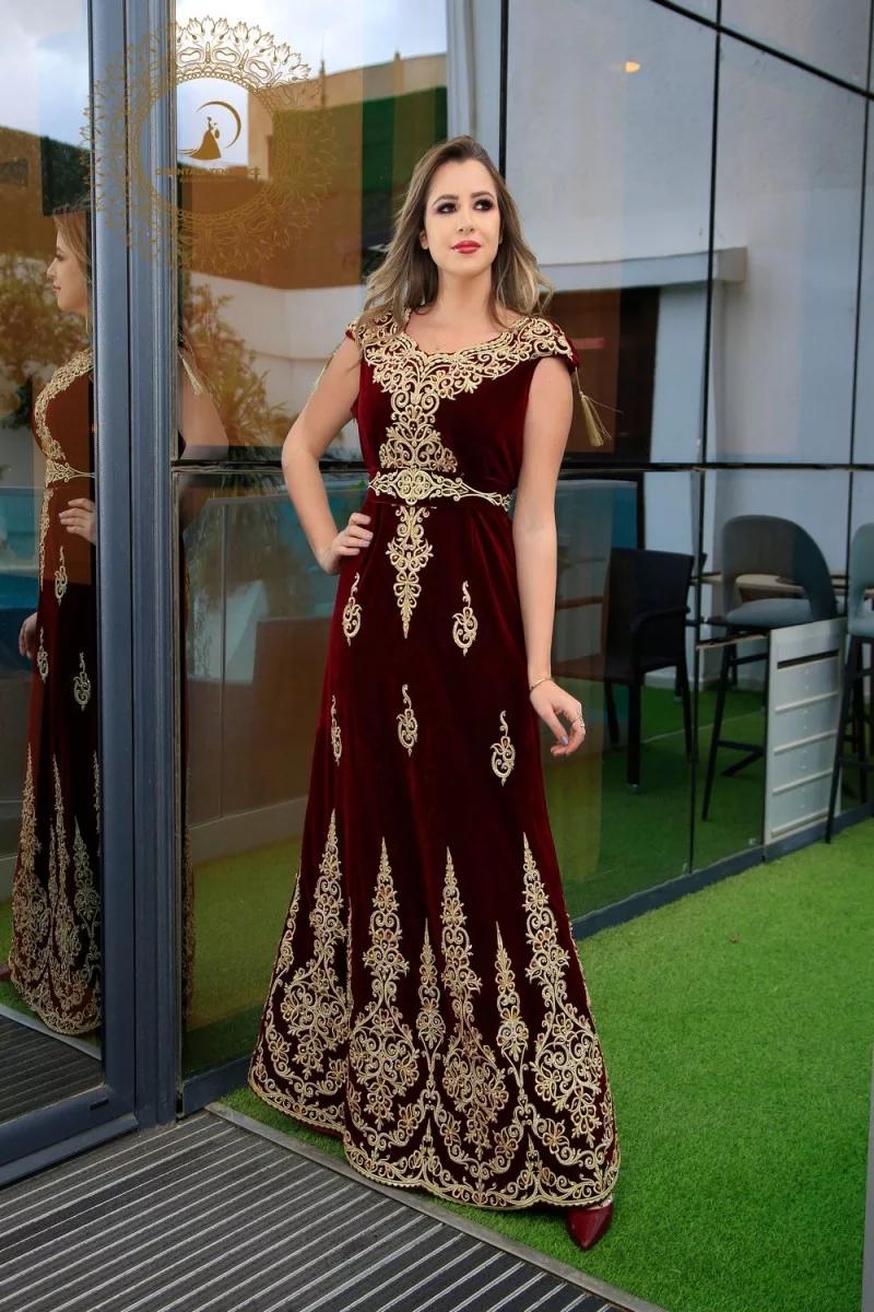 Algérienne Hadjar