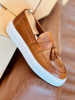 MOCASSIN en cuir Cassio CVR07 CAMEL