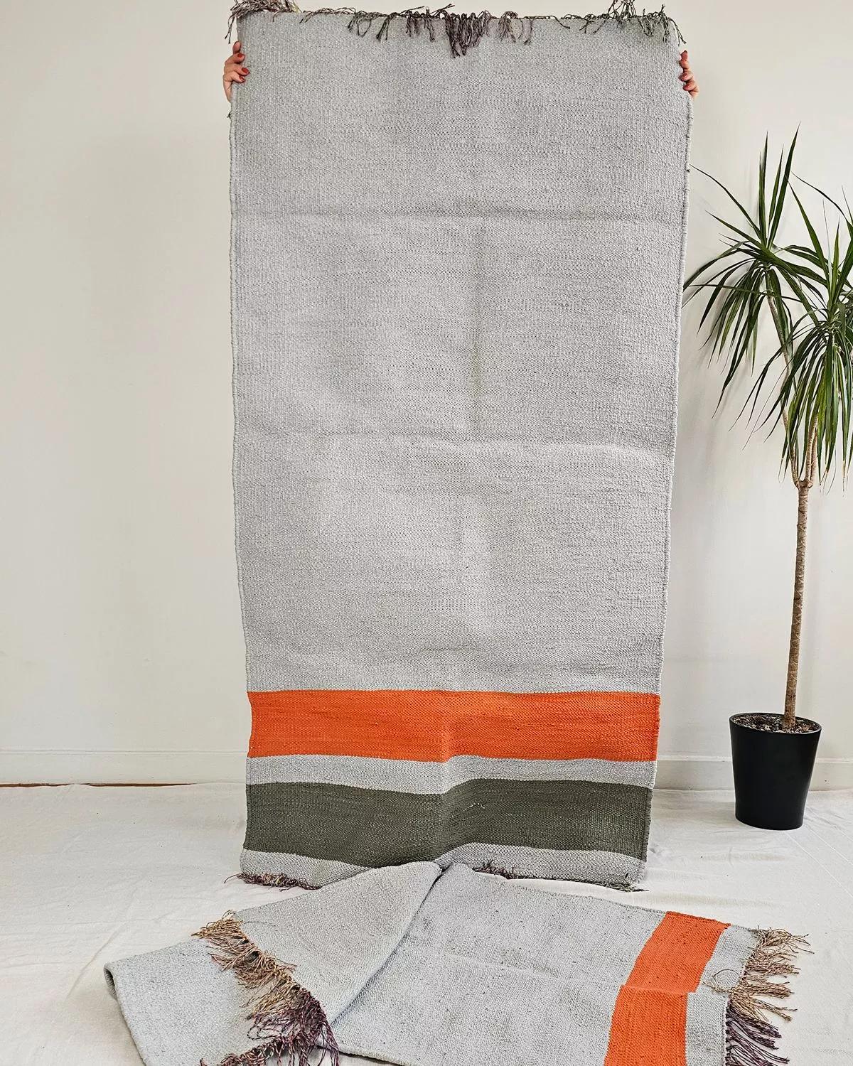Anaspika Kilim tapis éthique fait main GRIO , militaire &