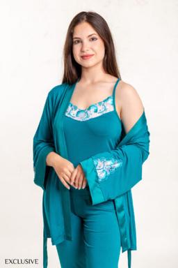 Pyjama Jasmine : Déshabillé, Débardeur Dentelle & Pantalon Satiné