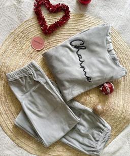Pyjama Velours Capuche Grège « CHARME »