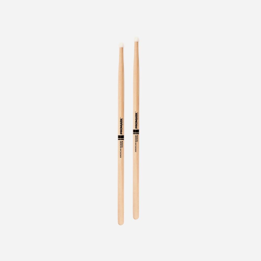 PROMARK TX707N, Baguettes Batterie "Classic 707" en Hickory