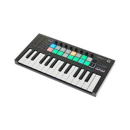 Novation LAUNCHKEY MINI MK3, Clavier maître mini touches 25