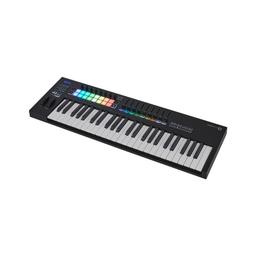Novation LAUNCHKEY 61 MK3, Clavier maître 61 touches, 16