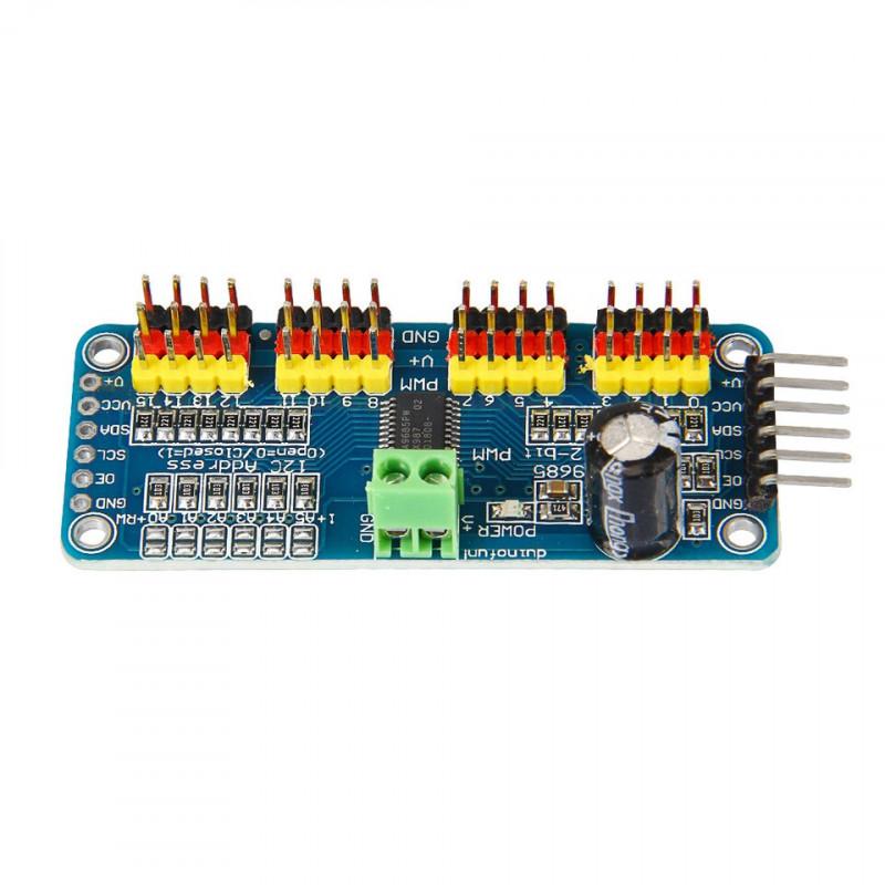canaux 12-bit PWM Servo